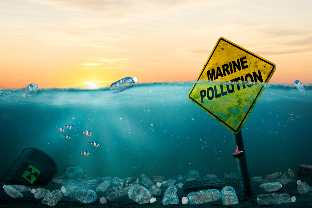 Indonesia Masuk 5 Besar Pencemar Plastik Laut Dunia: Komitmen Saja Tak Cukup