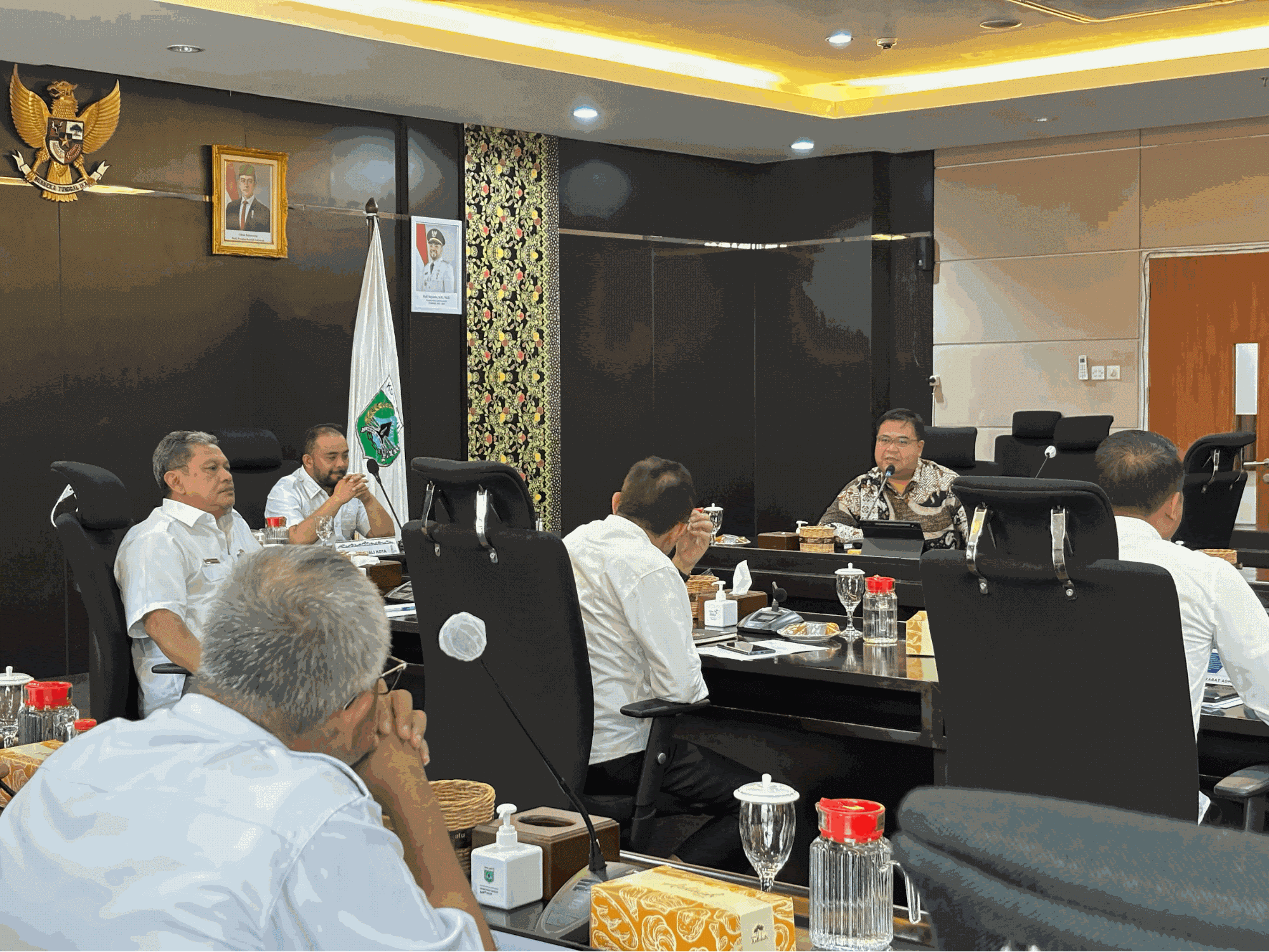 (Diskusi membahas potensi penerapan BLUD di Kota Batu. Sumber: Dokumentasi Syncore)